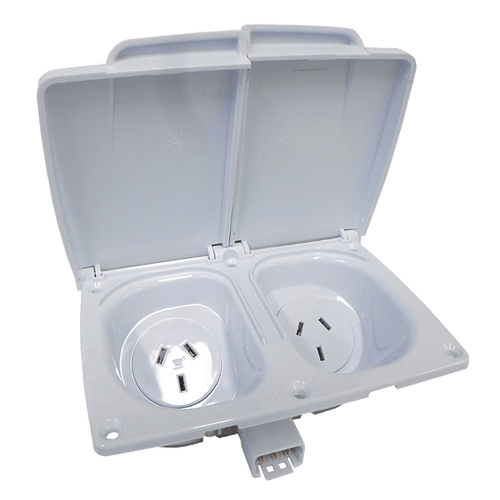 CMS Twin D/Pole Auto Socket